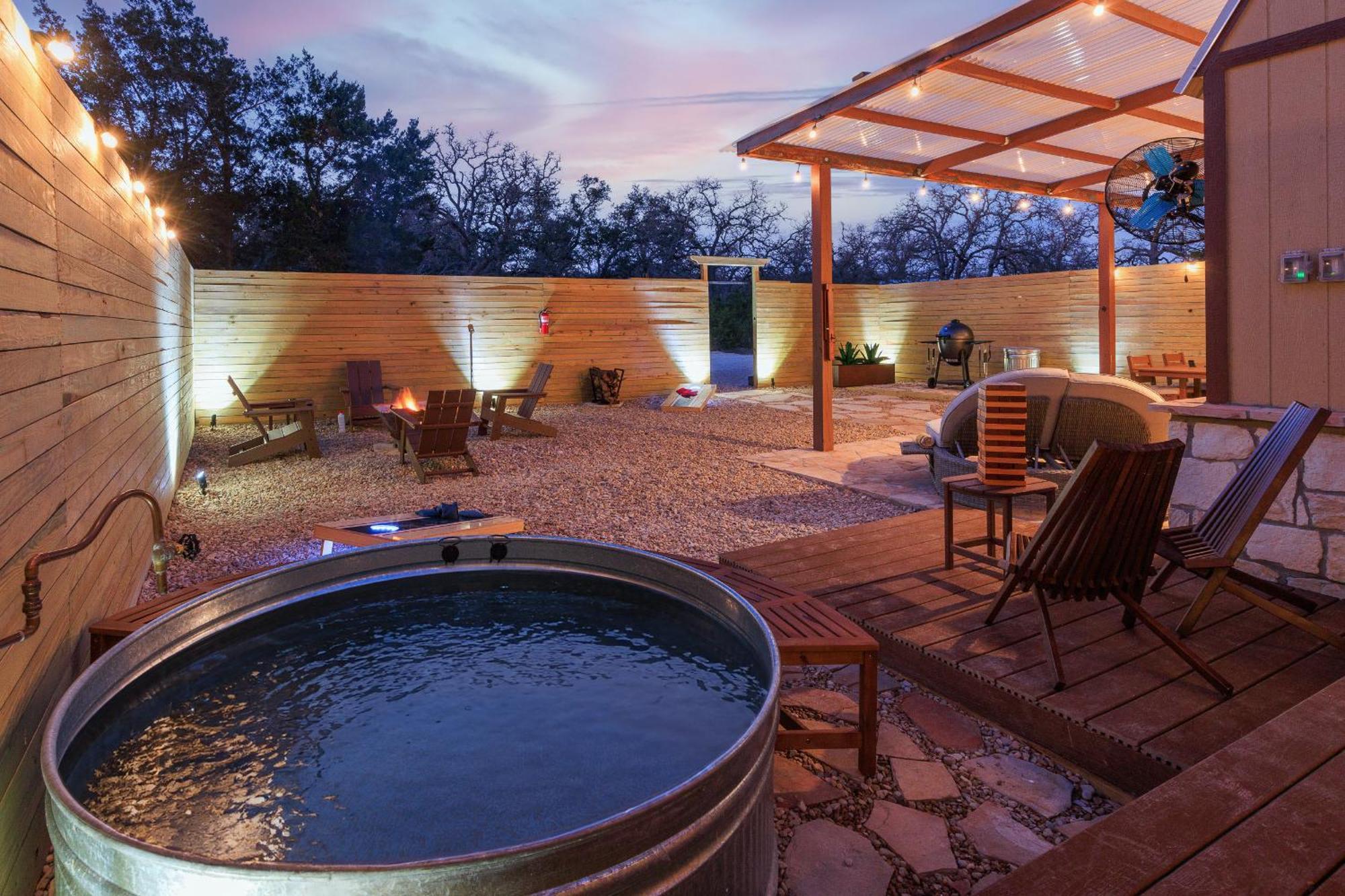 Romantic Luxury Retreat Hot Cold Pool & Sauna ويمبيرلي المظهر الخارجي الصورة